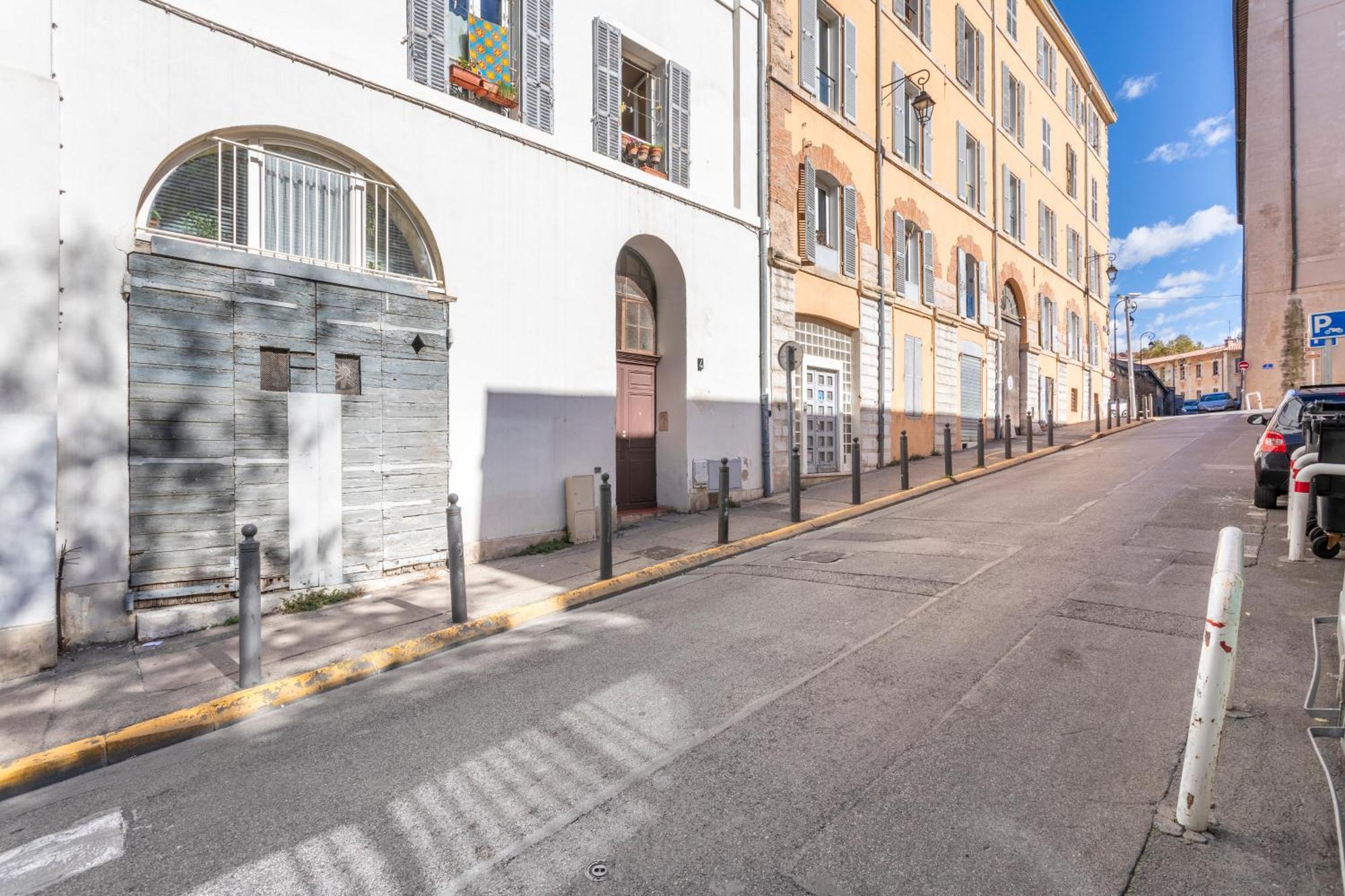 Adira Marseille Panier 2 Etoiles Apartment Exterior photo