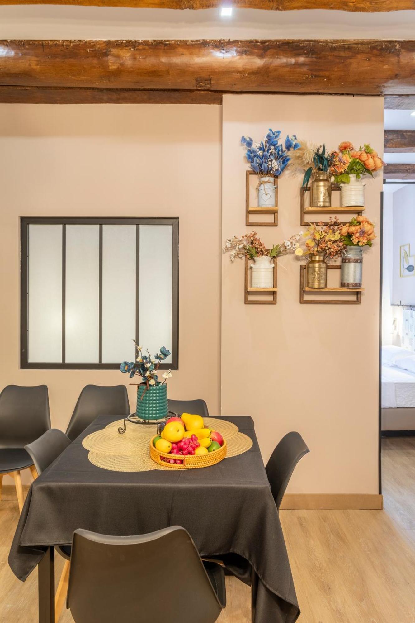 Adira Marseille Panier 2 Etoiles Apartment Exterior photo